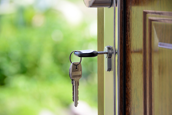 A2B Locks are able to provide local locksmiths in Camberwell to repair your broken locks. 